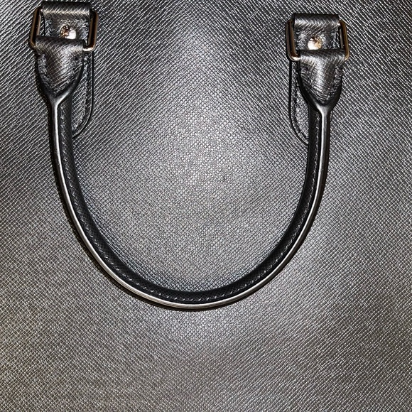 Louis Vuitton Briefcase, Anton Taiga Leather - Picture 9 of 16